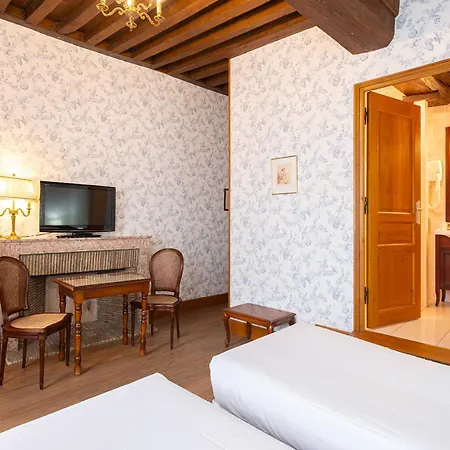 Hotel Logis Belle Epoque