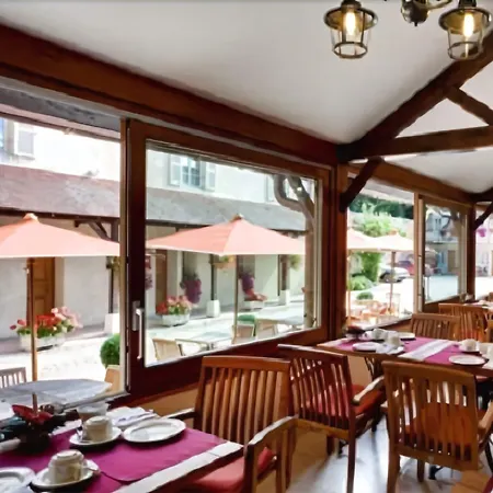 Hotel Logis Belle Epoque 3*