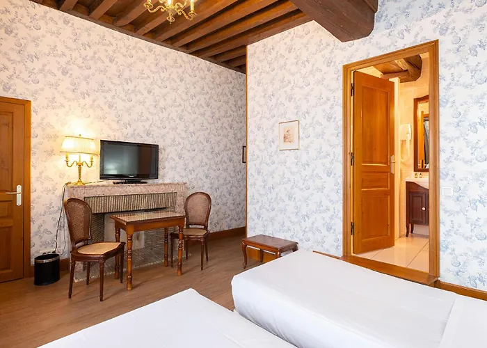 Готель Logis Belle Epoque